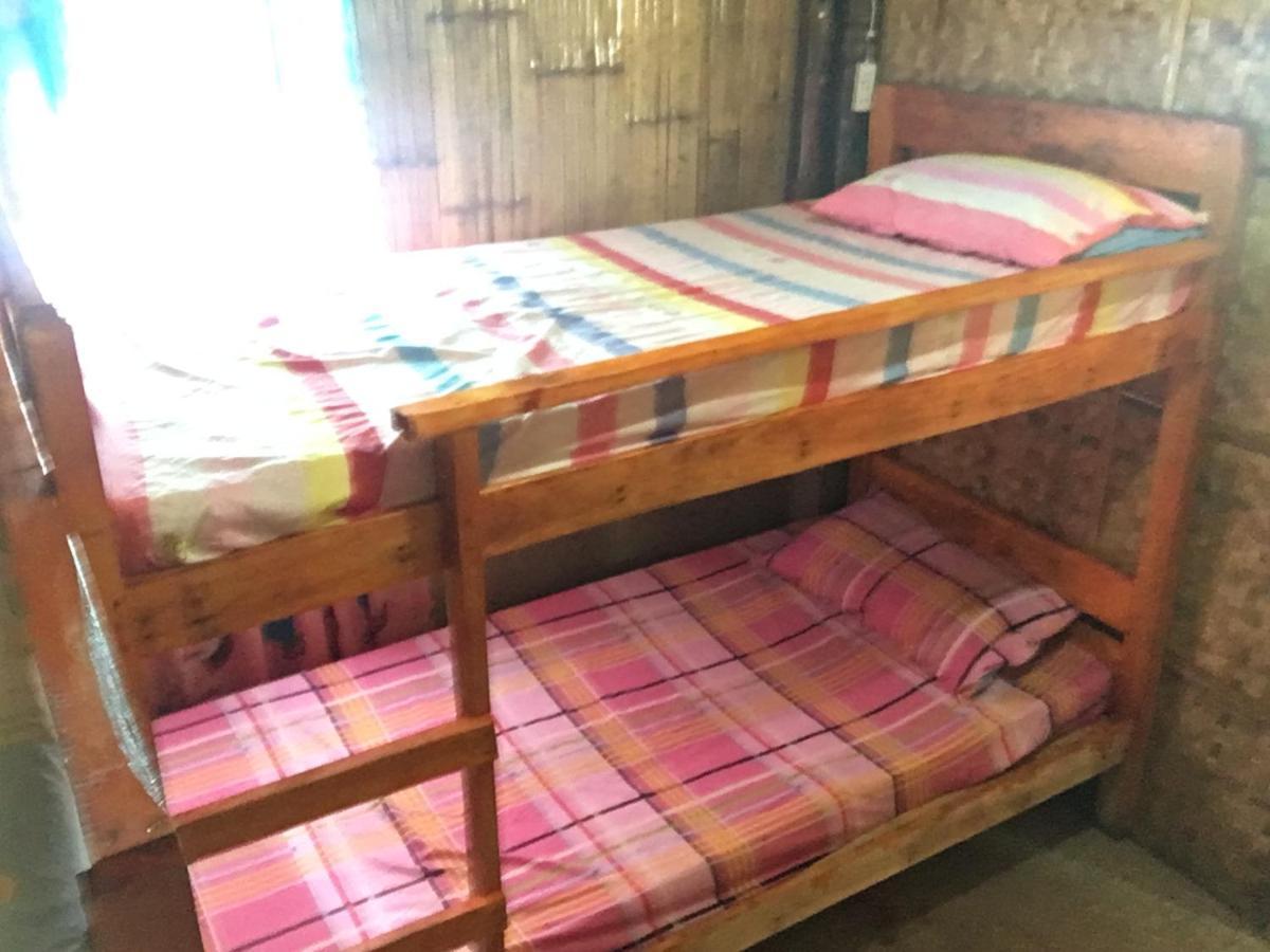 Gigante Island Homestay - Balay Sa Gigante Carles ภายนอก รูปภาพ